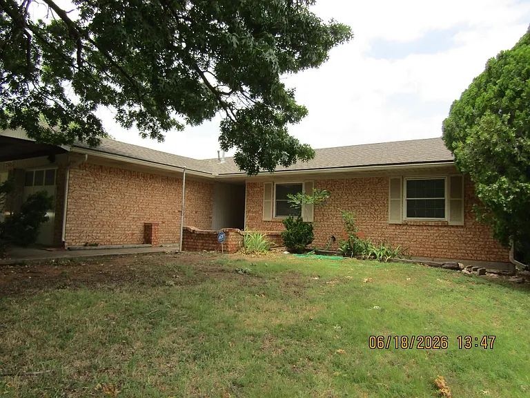 7505 NW Welco Ave — Photo 35