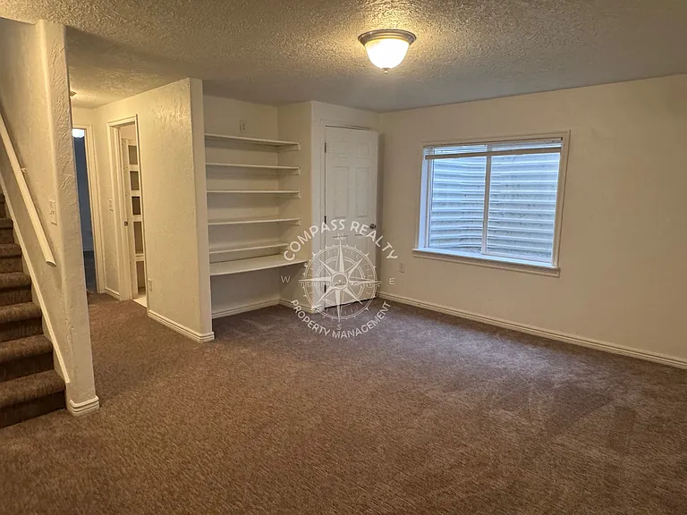 185 Crystal Bay Dr — Photo 12