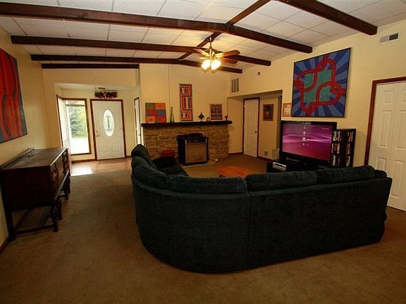 3rd image of 6629 Taylor Rd