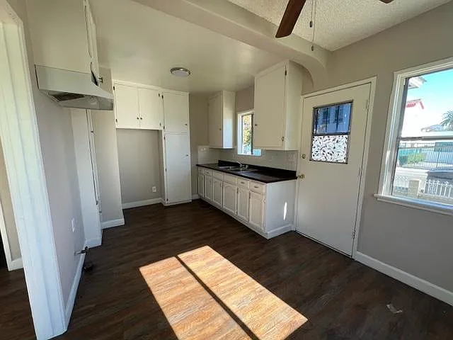 kitchen sink