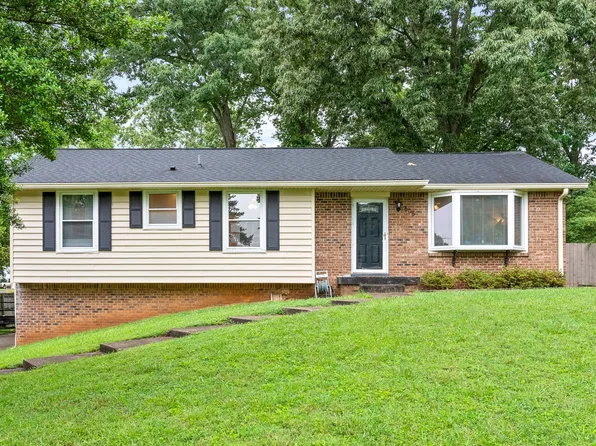 605 Paddy Run Rd, Clarksville, TN 37042