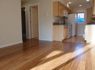 5450 California Ave SW APT 203, Seattle, WA 98136