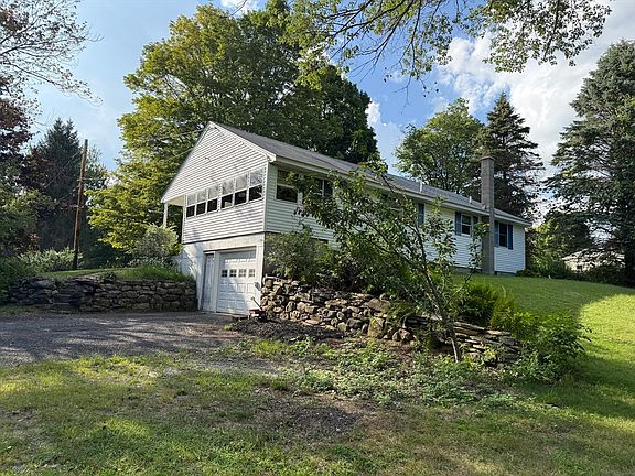 2nd image of 75 Dugan Rd