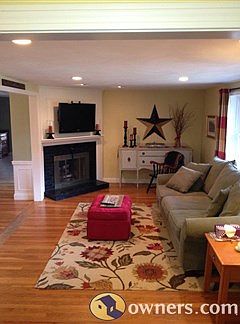 Hardwood Floor Living Room