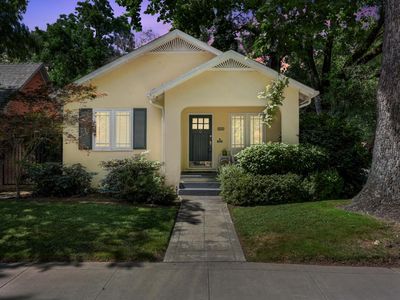 1800 Beverly Way, Sacramento, CA, 95818