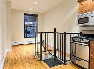 437 W 54th St #A, New York, NY 10019