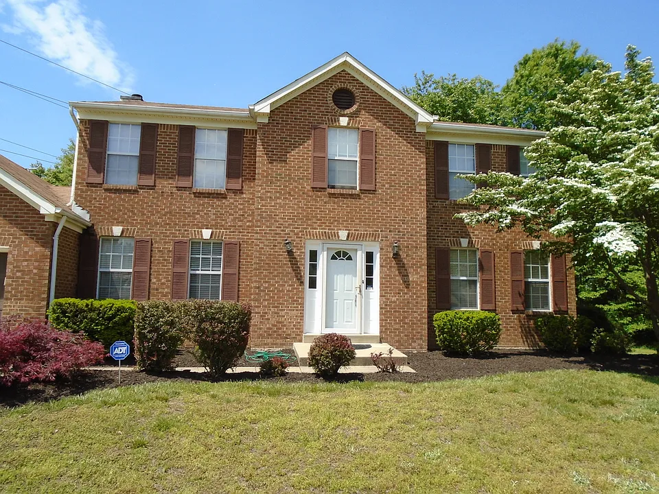13706 Primrose Ct