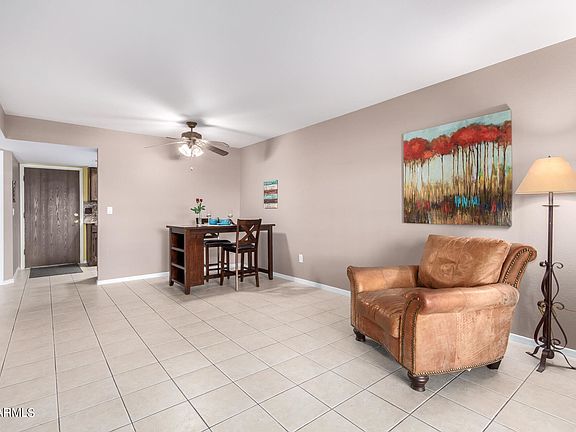 4th image of 3131 W Cochise Dr Unit 131