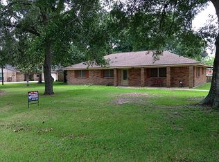 2218 Avenue L, Danbury, TX 77534