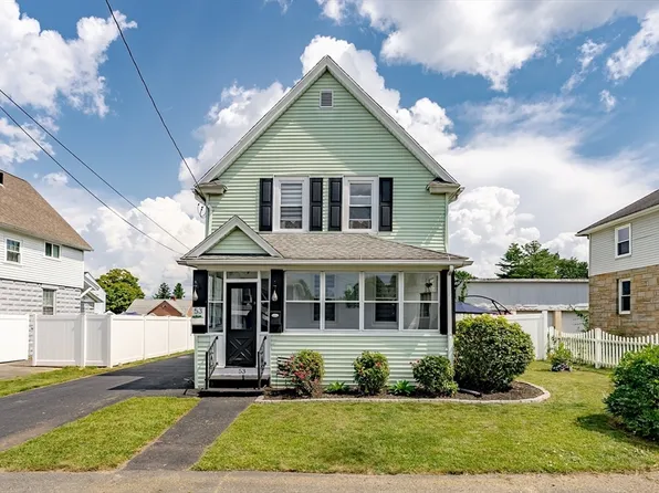 53 Weston St, Wilbraham, MA 01095