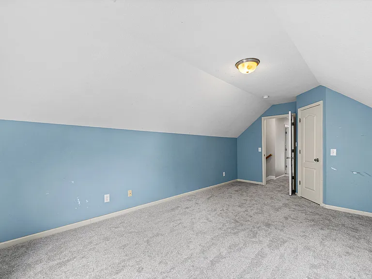 8947 NE 116th Ter — Photo 14