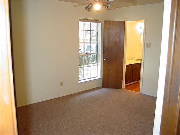 5th image of 2418 Kingston St