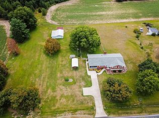 2138 Avents Ferry Rd, Sanford, NC 27330