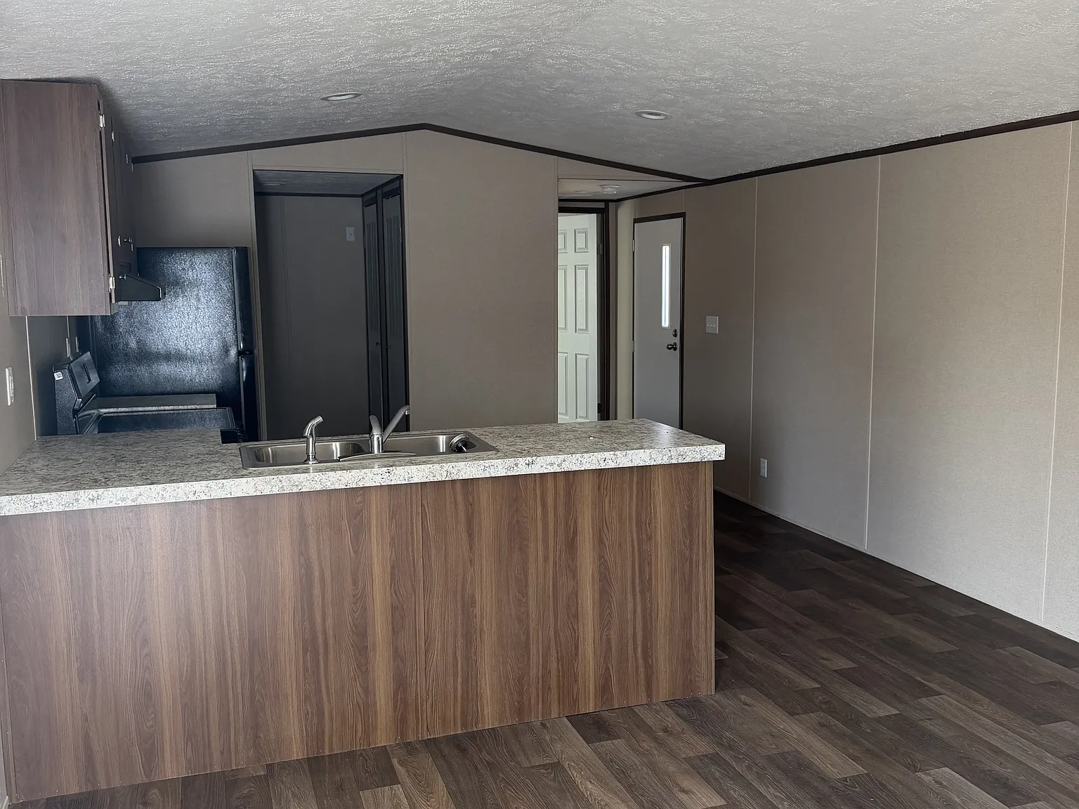 91 Wesley West Road - 9 — Photo 2