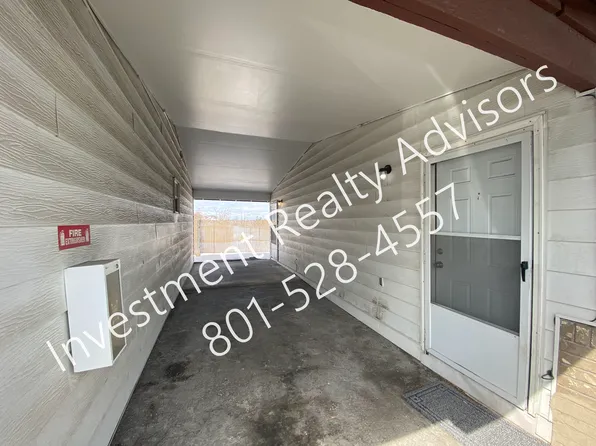585 N Main St - Tooele, UT
