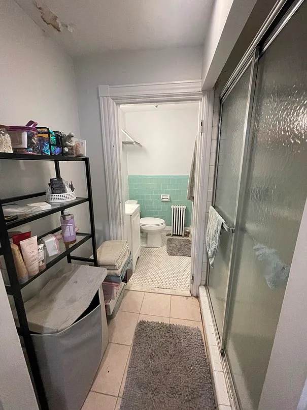Studio, 400 sqft, $2,200 — Photo 3