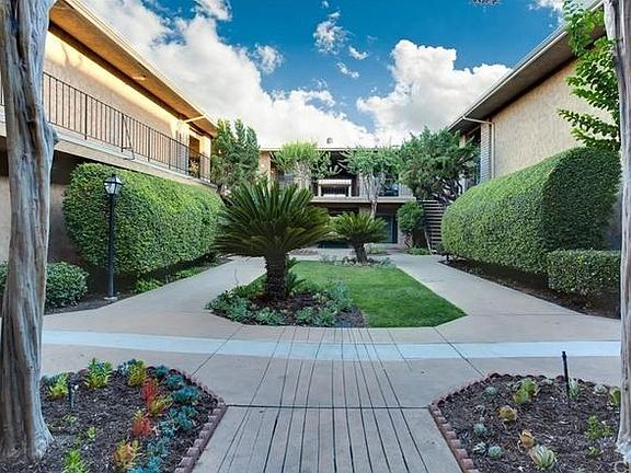 3rd image of 630 W Huntington Dr