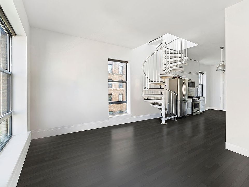 2nd image of 98 Havemeyer St APT 7A