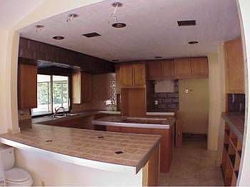 5th image of 10433 NW 3rd Pl