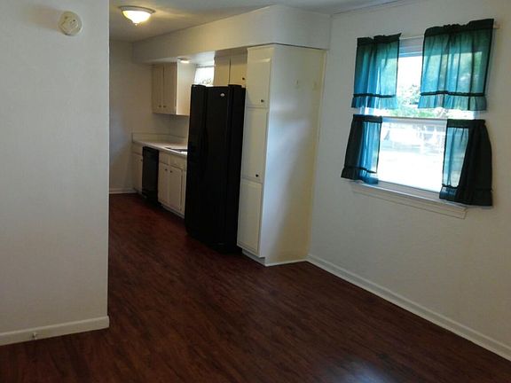 5th image of 908 Boughton Way