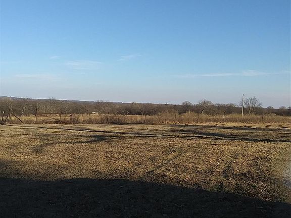 4th image of 20334 County Road 3610