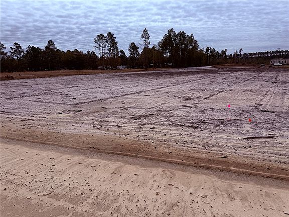 4th image of 16 Wiregrass Ln