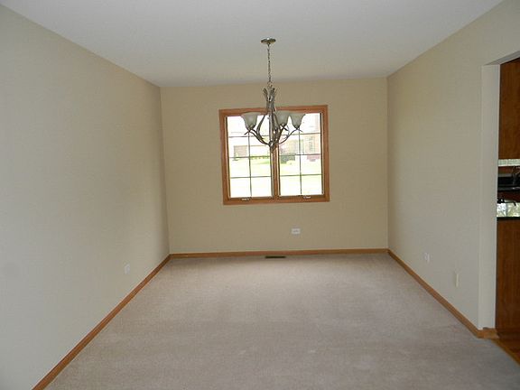 4th image of 22627 Maddeline Ln