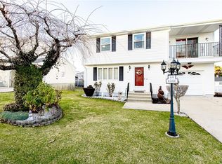 44 Howe St, Cumberland, RI 02864