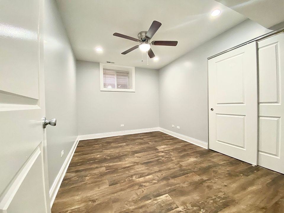 1st image of 4506 N Sheridan Rd #4506