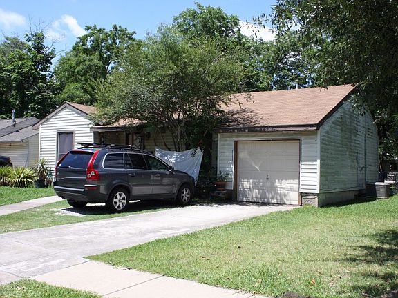 5th image of 922 Clarice St