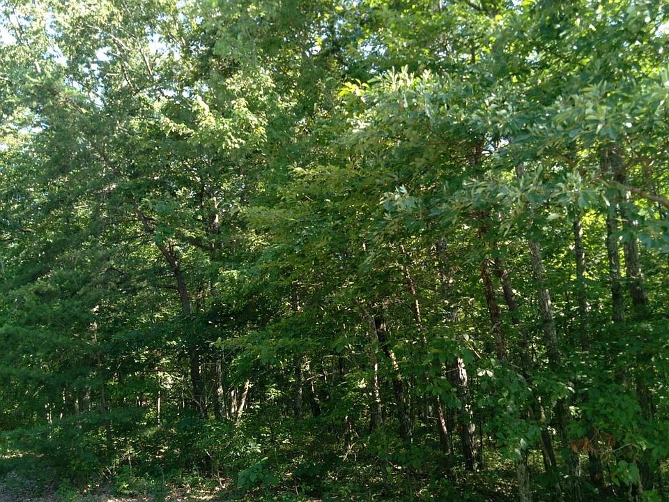 1st image of 138 Dartmoor Dr