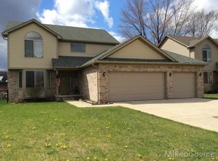 12192 Nineteen Mile Rd, Sterling Heights, MI 48310