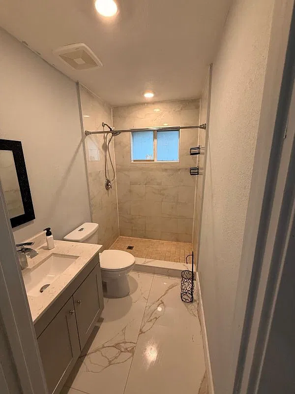 1 bed, 1.0 bath, 1300 sqft, $1,300 — Photo 4