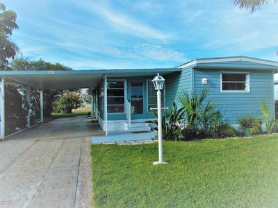 889 Pecan Cir, Barefoot Bay, FL, 32976