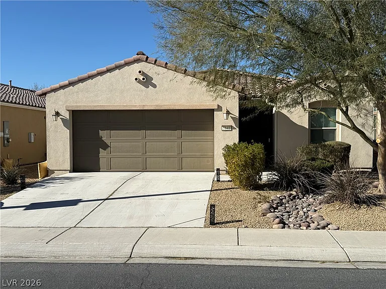 5841 Montina Vines St — Photo 2