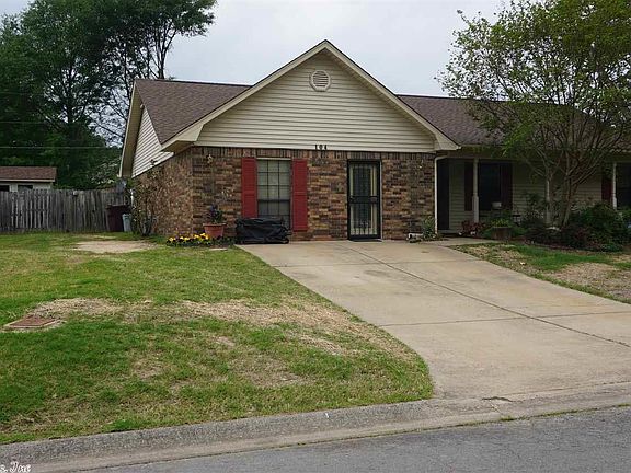 2nd image of 104 Honeysuckle Hills Dr