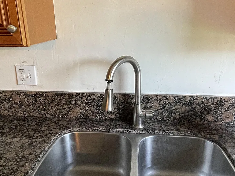 410 S Sierra Madre Blvd #22 — Photo 11