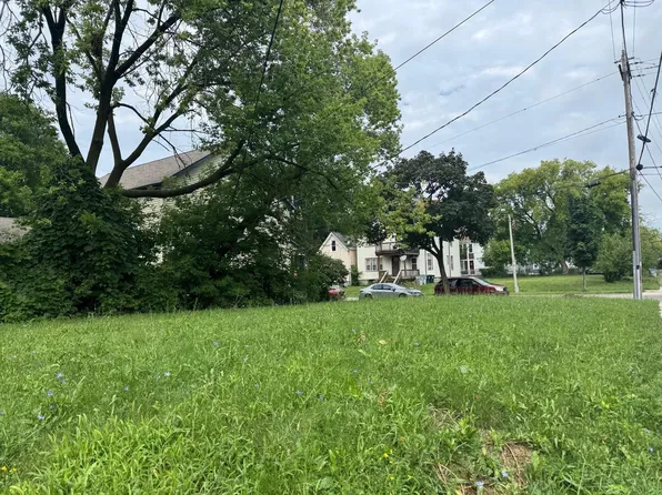 1521 West WRIGHT STREET, Milwaukee, WI 53206