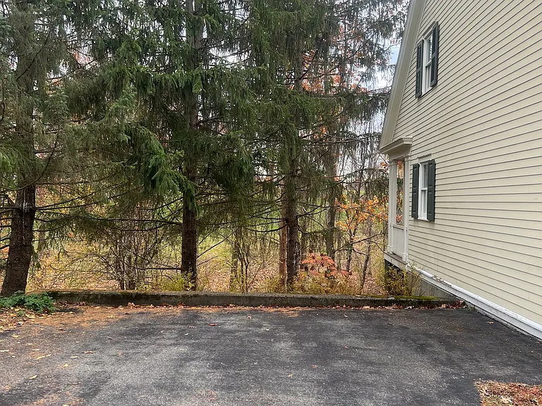 50 River Dr #21 — Photo 21