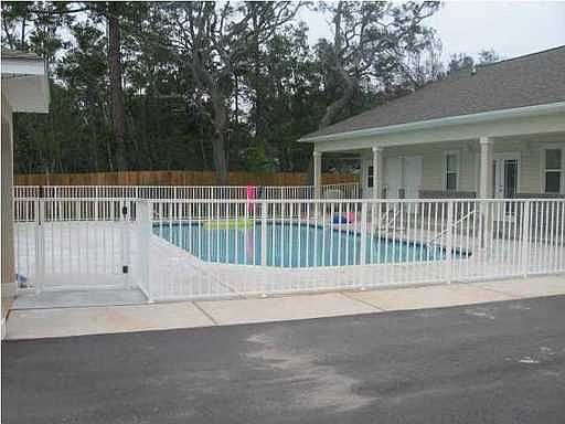 2nd image of 1800 Shay Lin Ct