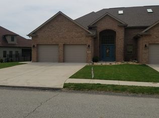 1218 Bedford Rd, North Huntingdon, PA 15642