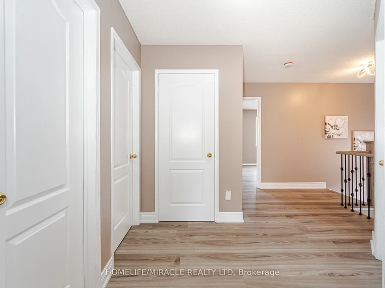 41 Beachpoint Blvd #UPPER — Photo 27