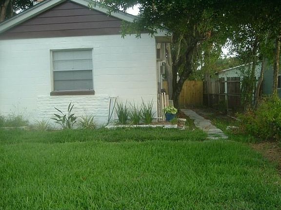 3rd image of 4430 2nd Ave S