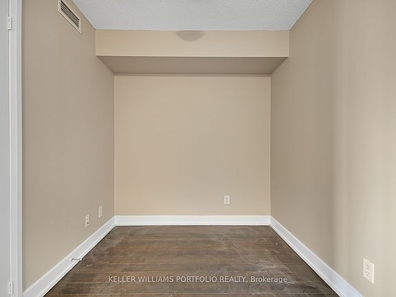 5th image of 6 Eva Rd #509