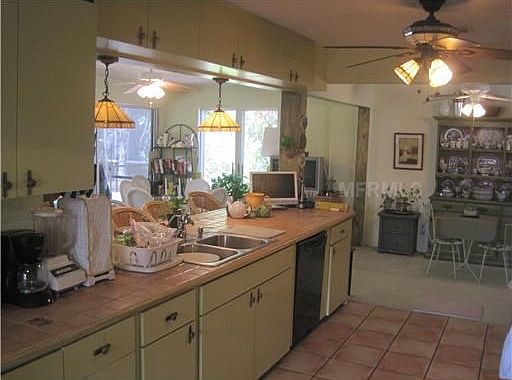5th image of 6510 Colonial Dr