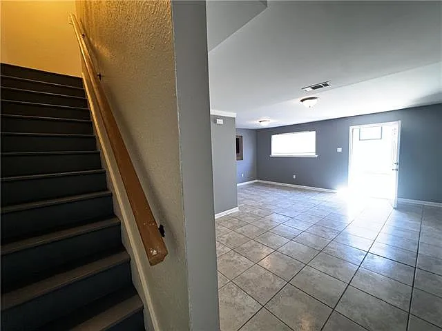 937 E Monterey Ct #D — Photo 9
