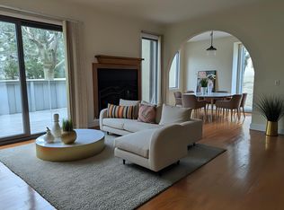 806 Somerset Ct #806, Chester Springs, PA 19425