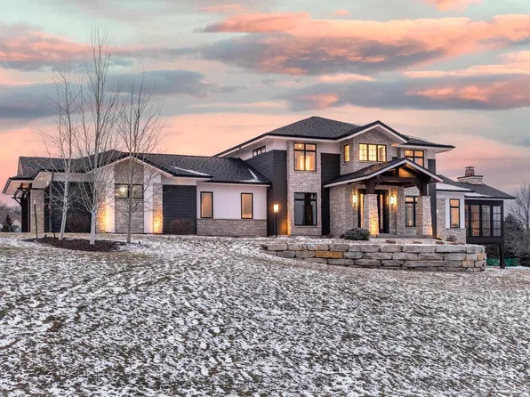 4899 Winners Circle, Middleton, WI 53562