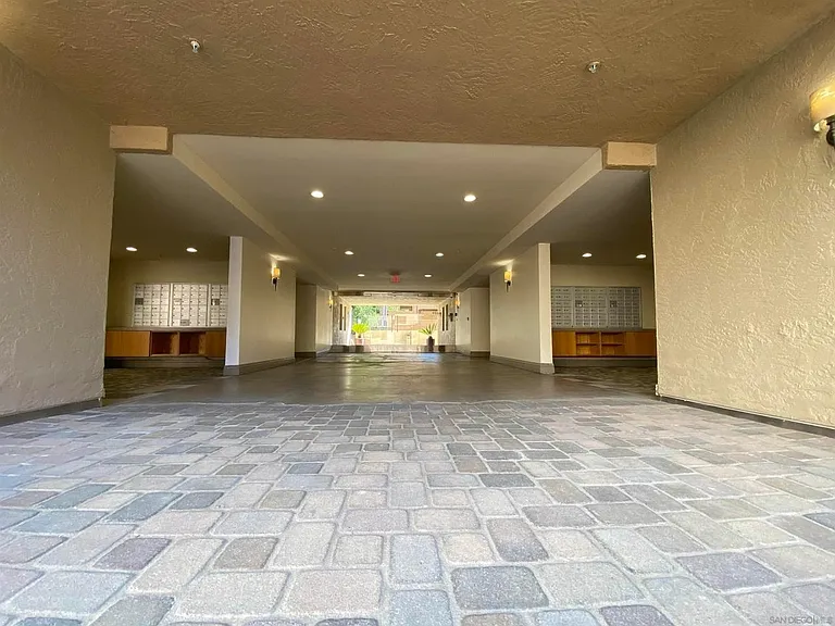 8889 Caminito Plaza Centro #7219 — Photo 26