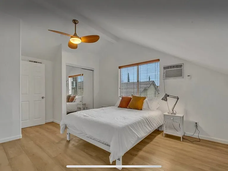 5657 W Avenue L6 — Photo 13